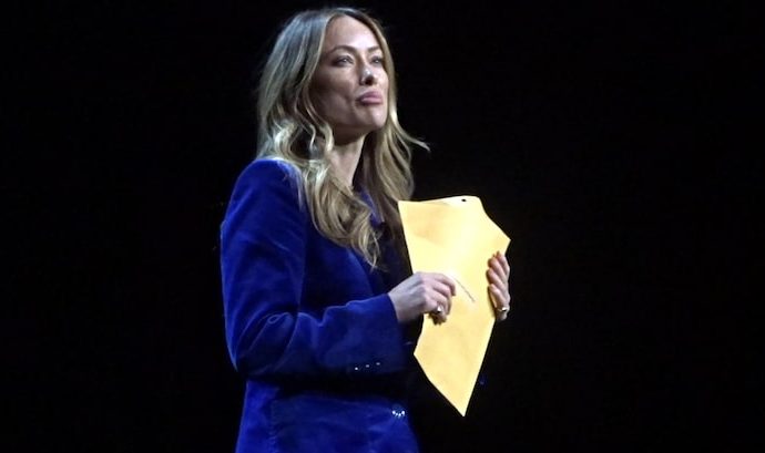Olivia Wilde Getting Served by Jason Sudeikis Caught on Video