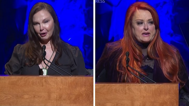 Wynonna & Ashley Judd Attend Country HOF Ceremony After Mom Naomi’s Death