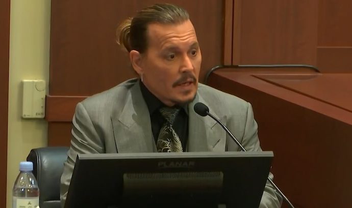 Johnny Depp, Amber Heard Tip Jars at WeHo Cafe Show Who’s Winning at Trial